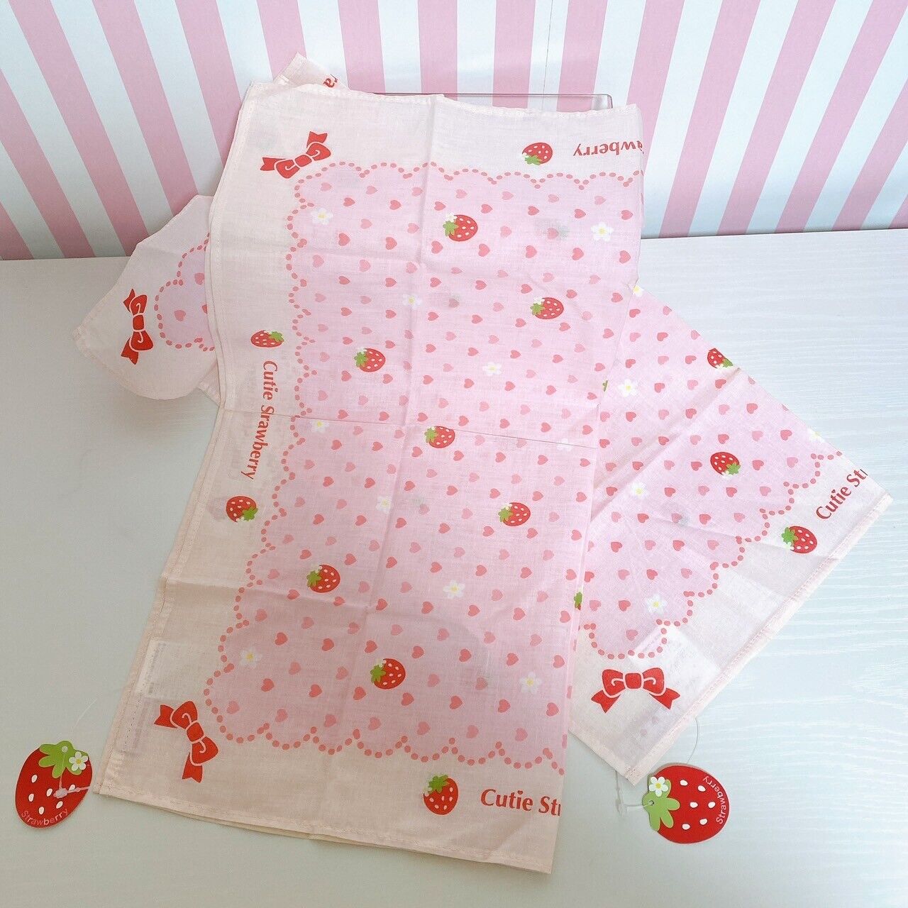 Mother Garden Wild Strawberry Handkerchief 2 Set Pink Heart Cotton Kawaii Rare