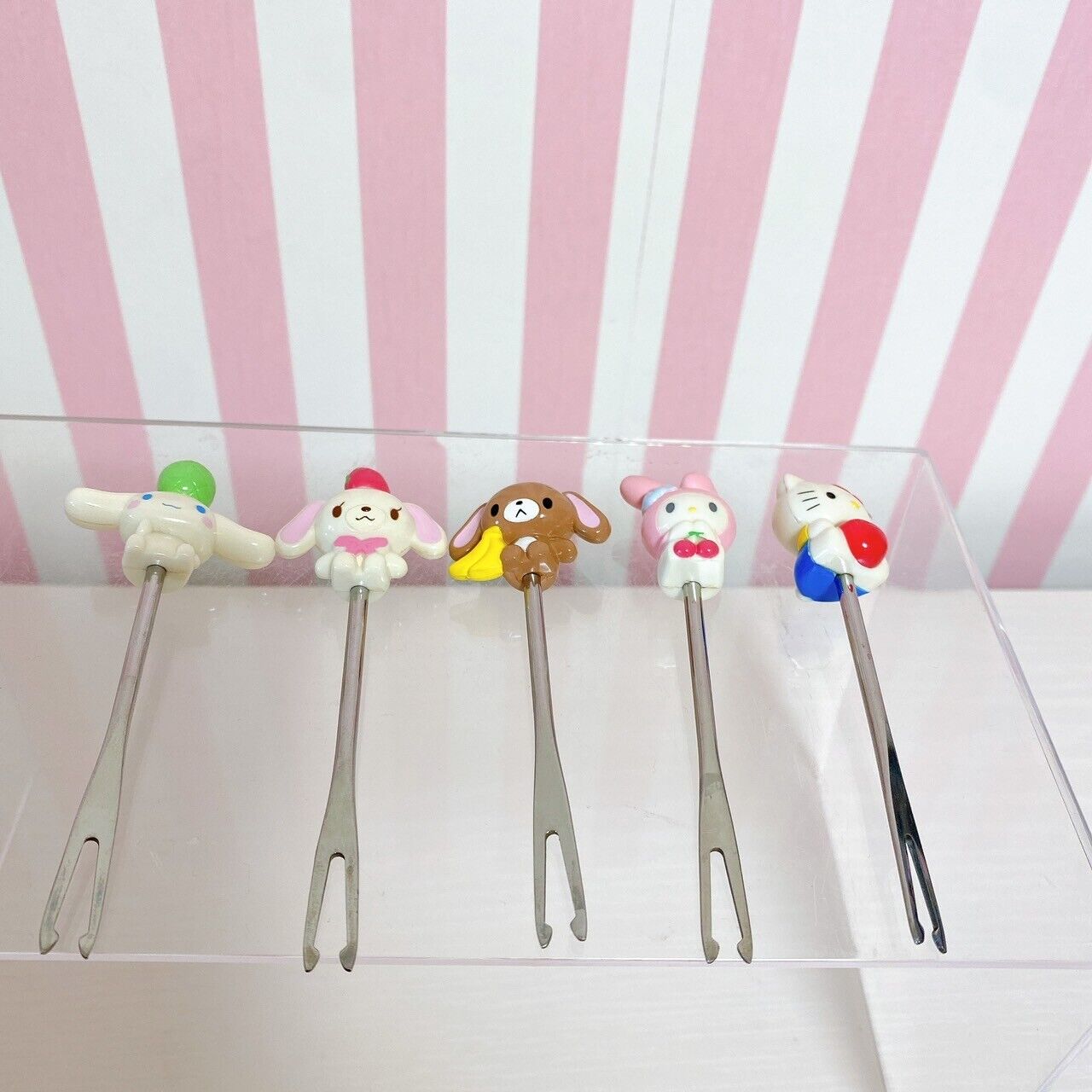 Sanrio Pick Set Hello Kitty My Melody Cinnamoroll Sugar Bunnies Strawberry Rare