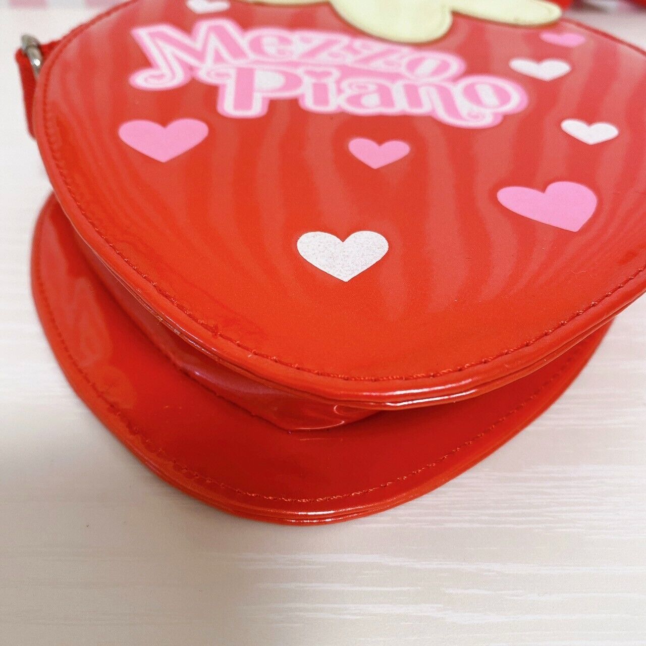 Mezzo Piano Shoulder Bag Pochette Strawberry Heart Red Kids Kawaii Cute Rare