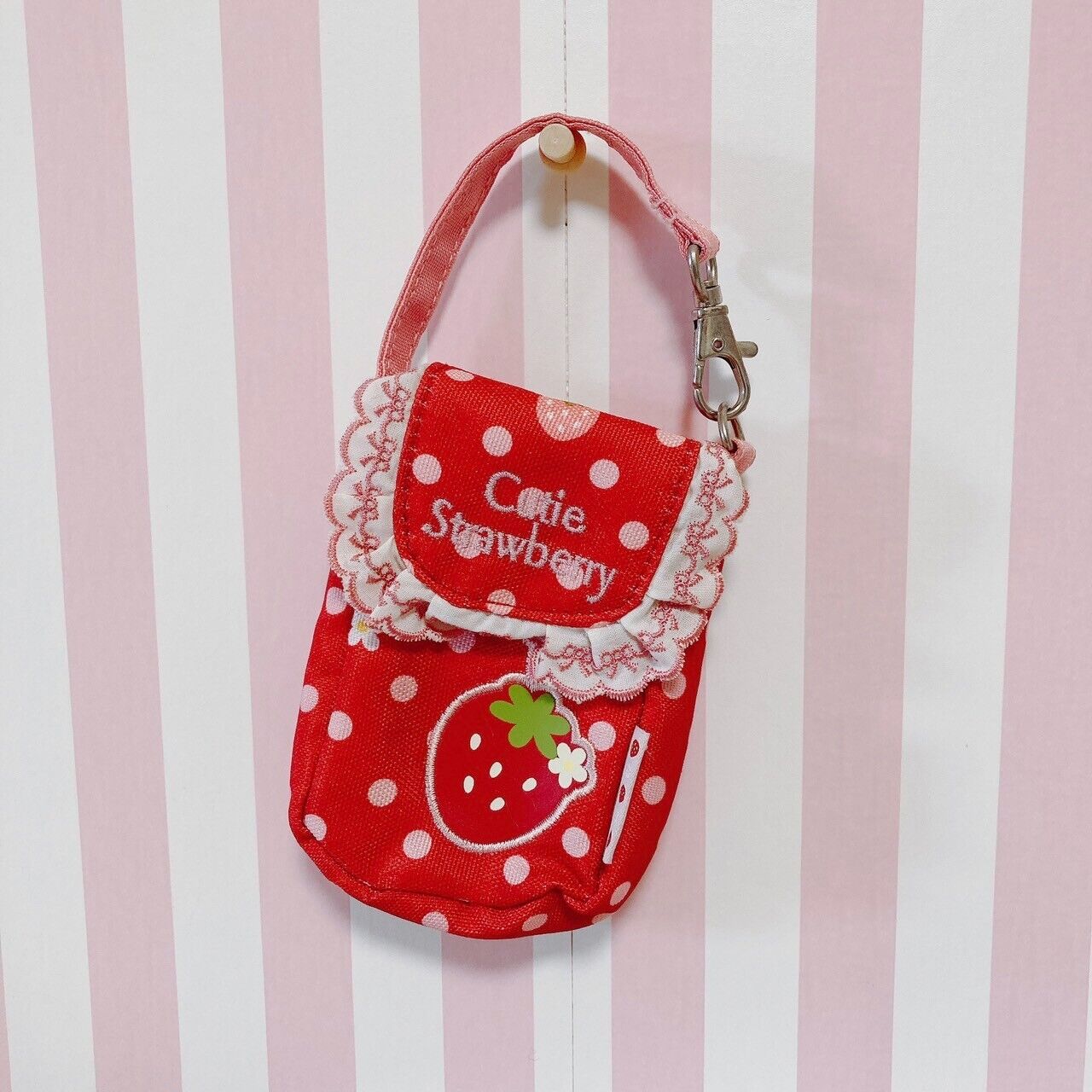 Mother Garden Mini Pouch Case Strap Cutie Strawberry Red Dot Ribbon Frill Flower