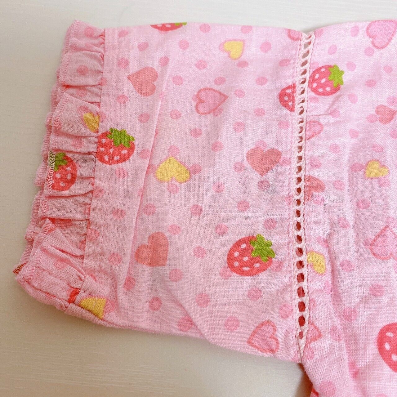 Mother Garden Jinbei 100 Size Sweet Strawberry Matching Cloth Pink Frill Heart