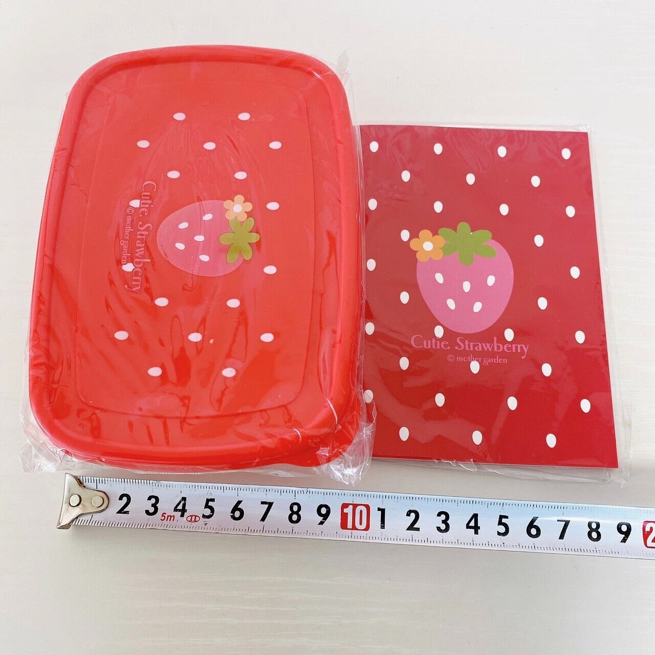 Mother Garden Cutie Strawberry Small Items Set 7 Red Toothbrush Water Bottle Dot