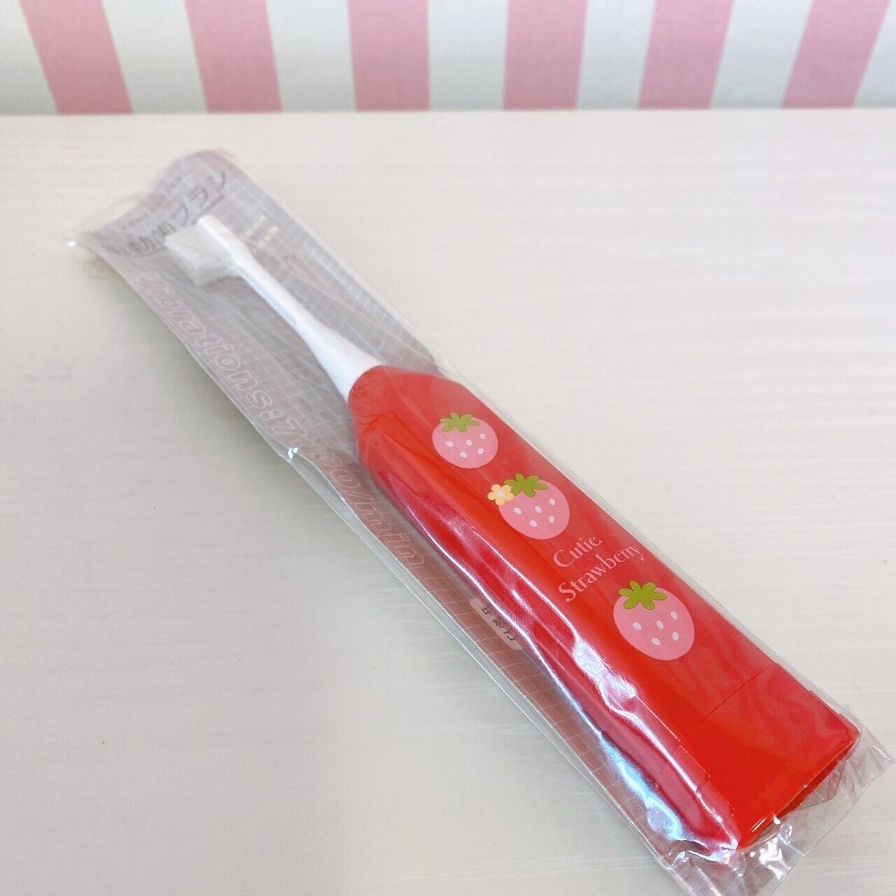 Mother Garden Cutie Strawberry Small Items Set 7 Red Toothbrush Water Bottle Dot