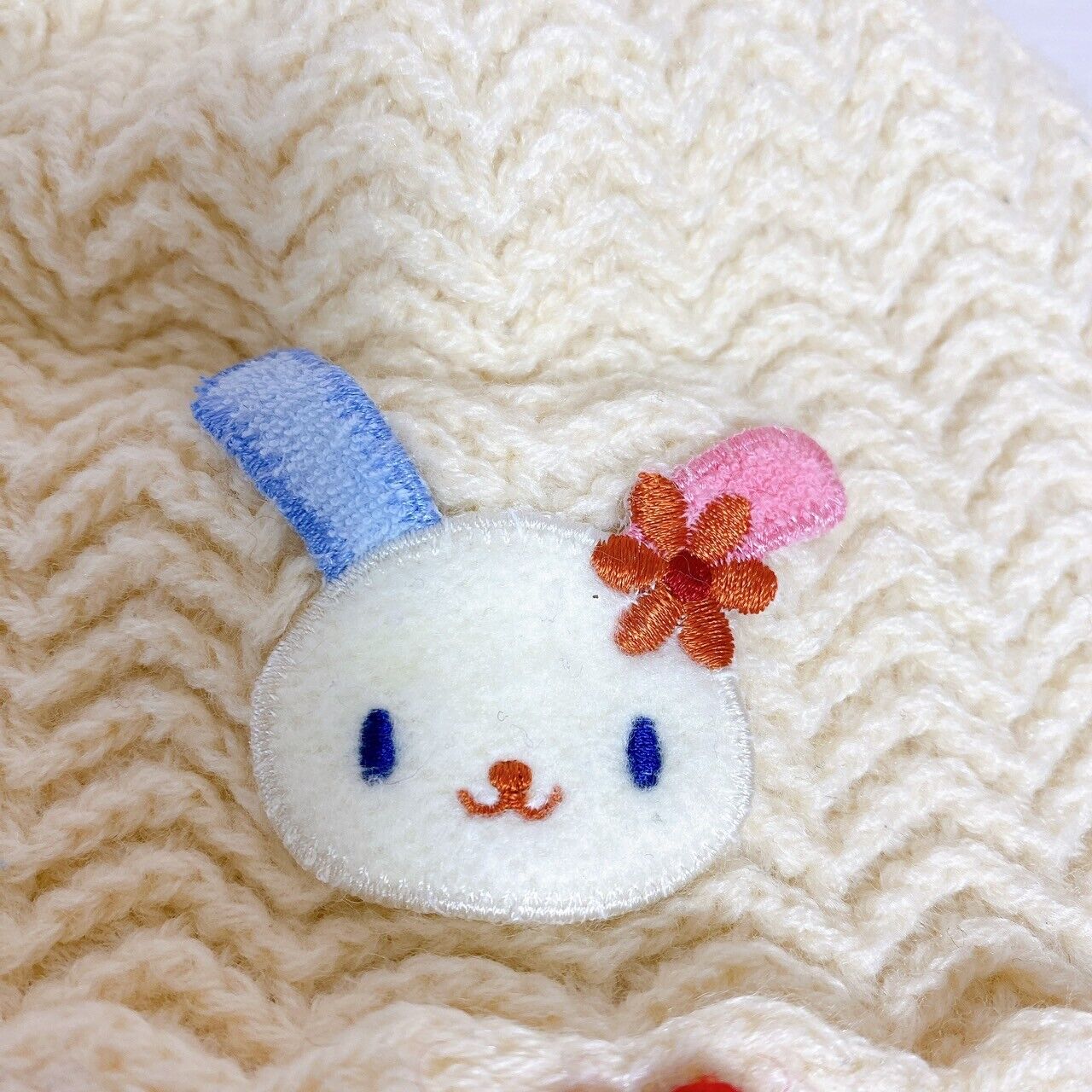 Sanrio Usahana Knit Hat Flower White Red Rabbit Kawaii Kids Character Fluffy