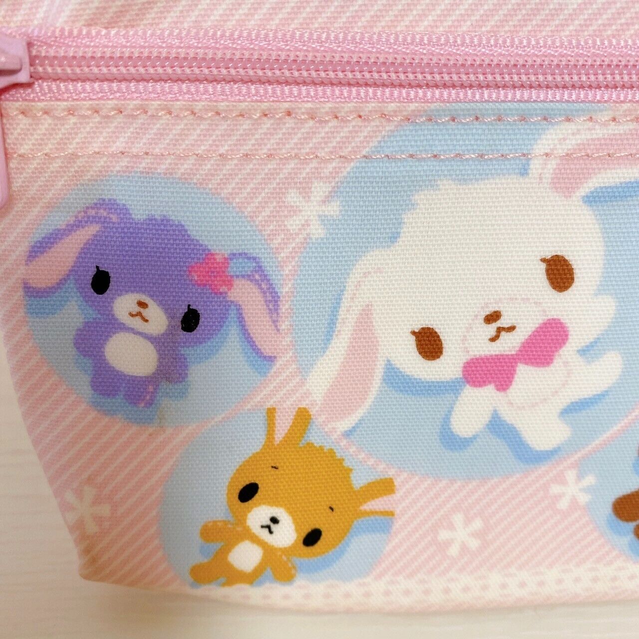 Sanrio Sugar Bunnies Pouch Pink Shirousa Kurousa Rabbit Strawberryusa Pandausa