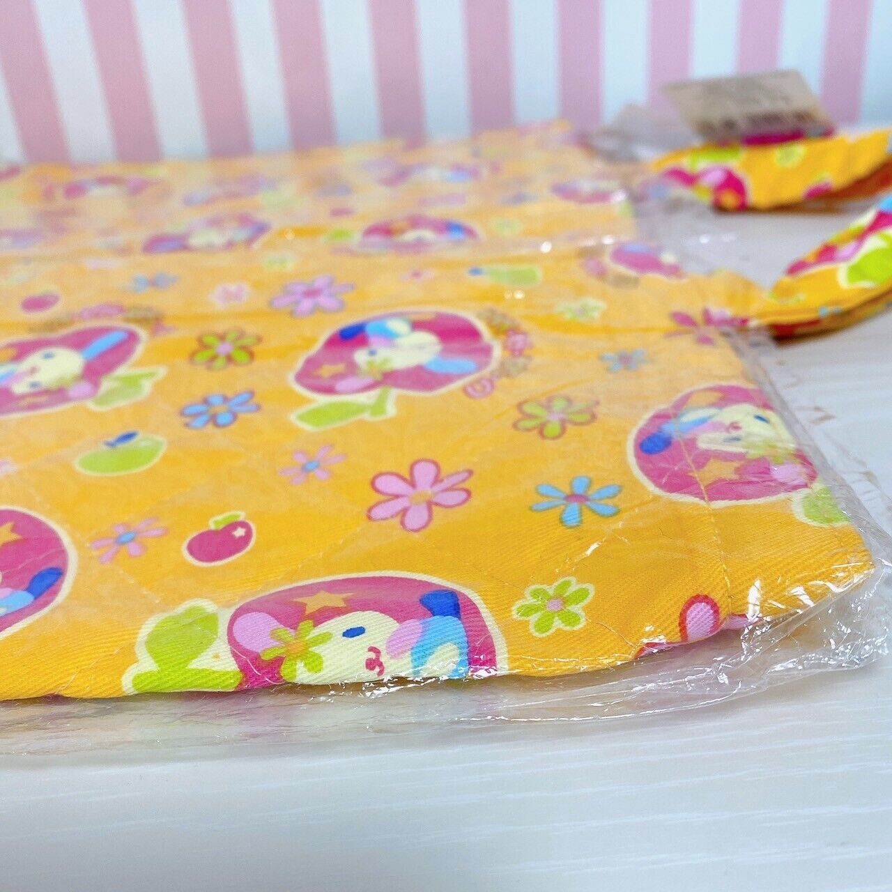 Sanrio Usahana Tote Bag Handbag Yellow Lesson School Apple Flower Quilting Rare