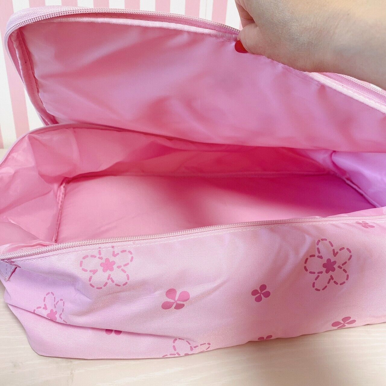 Sanrio Sugar Bunnies Storage Case Pink Flower Shirousa Kurousa Butterfly Kawaii