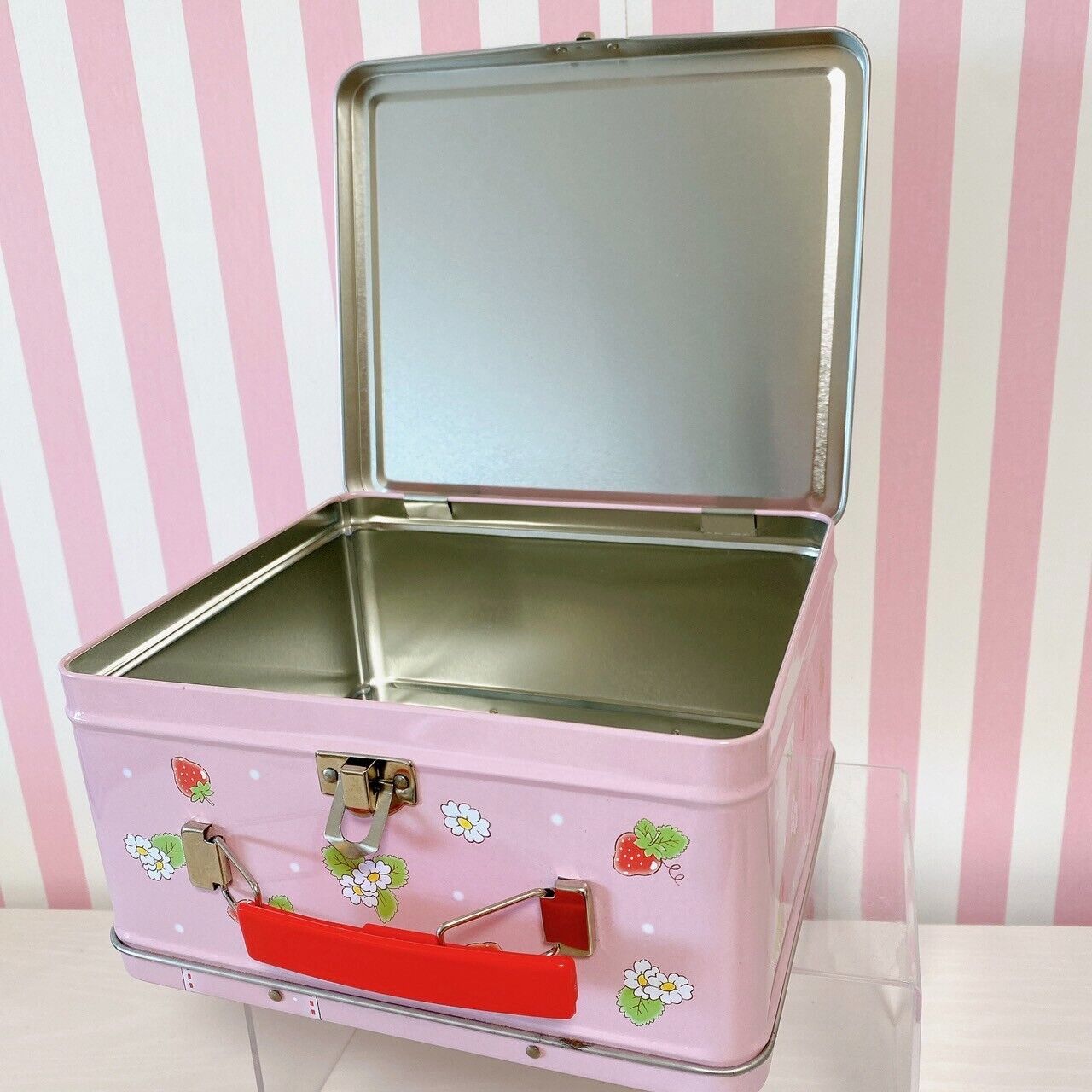 Sanrio Hello Kitty Strawberry Shortcake Trunk Can Case Box Pink Flower Red Rare