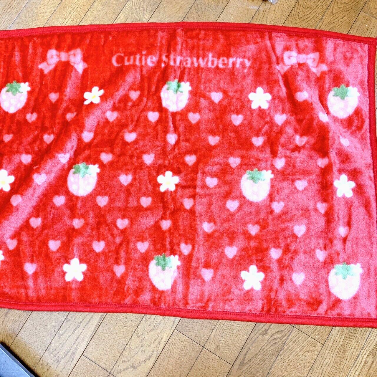 Mother Garden Mothergarden Wild Strawberry Red Blanket With Tag Kawaii Rare