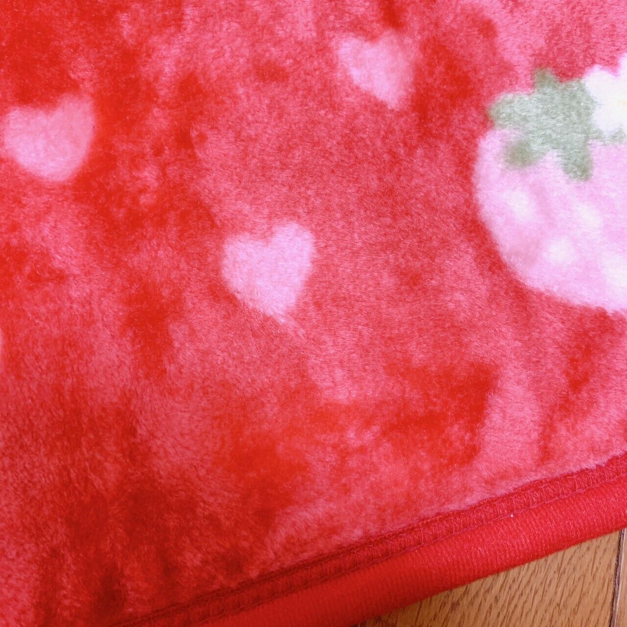 Mother Garden Mothergarden Wild Strawberry Red Blanket With Tag Kawaii Rare