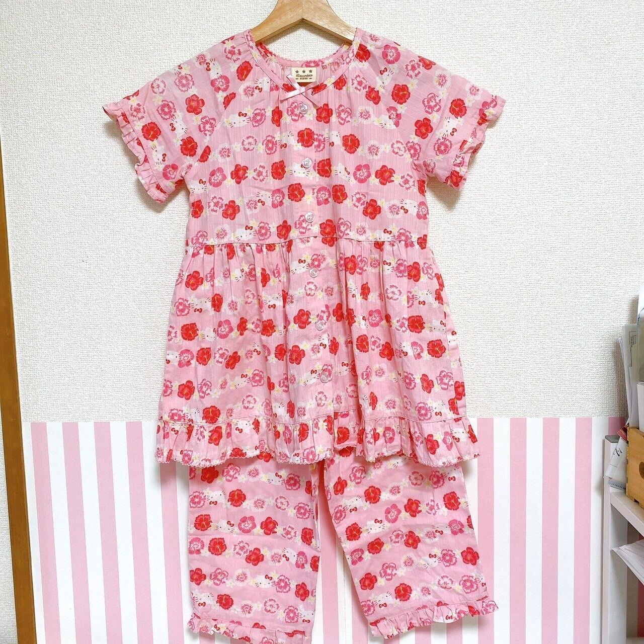 Sanrio Hello Kitty Summer Pajamas Kids 120cm Pink Red Flower Hibiscus Ribbon