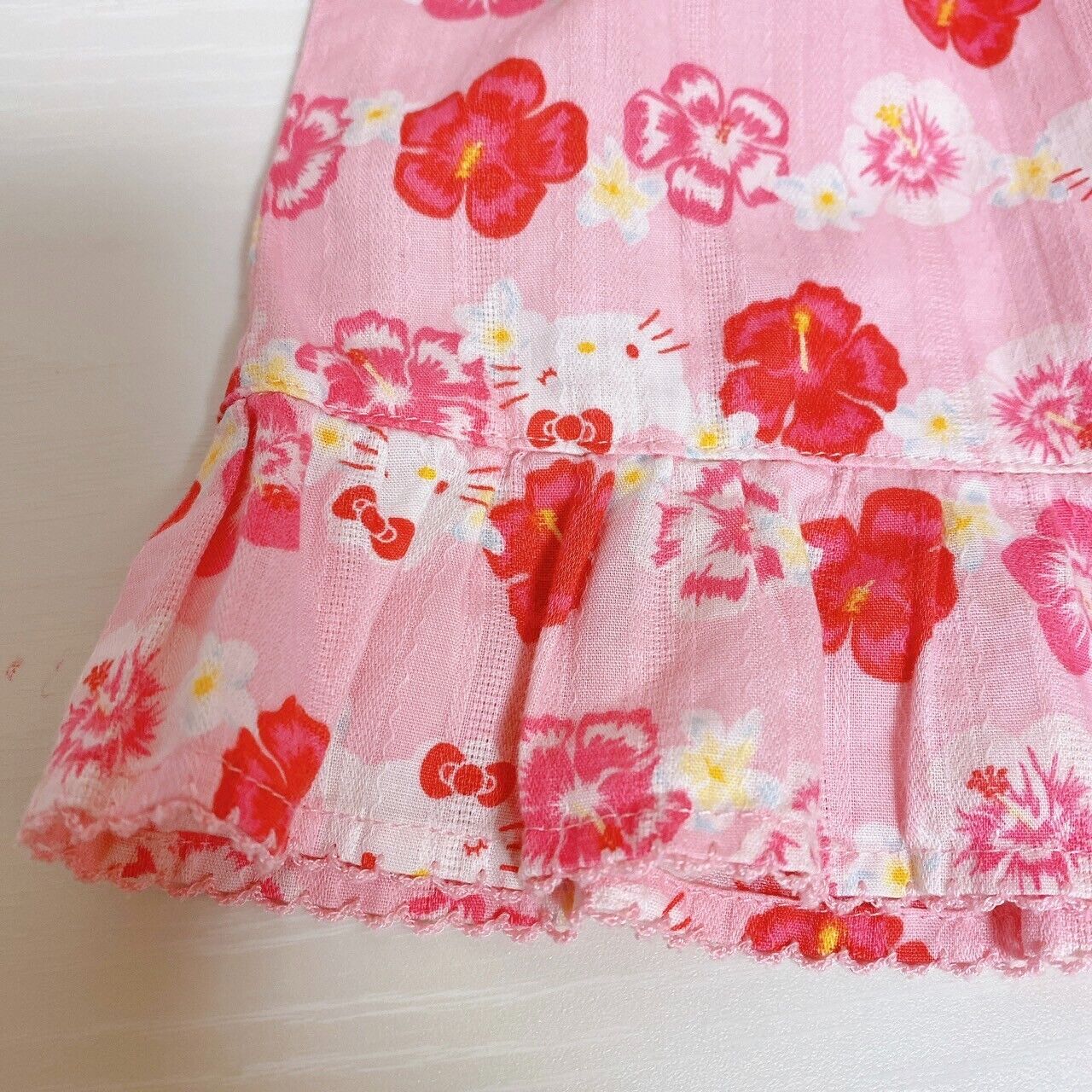 Sanrio Hello Kitty Summer Pajamas Kids 120cm Pink Red Flower Hibiscus Ribbon