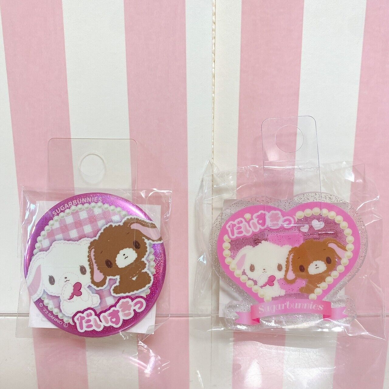 Sanrio Sugar Bunnies Clip Acrylic Badge 2 Set Shirousa Kurousa Character Kawaii