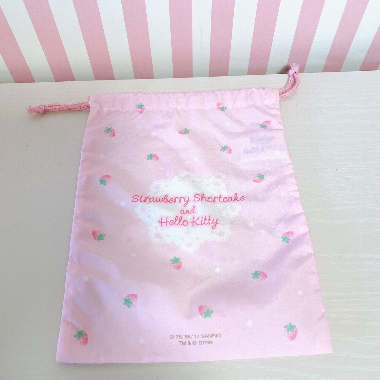 Sanrio Hello Kitty Strawberry Shortcake Collaboration Drawstring Bag Pink Ribbon