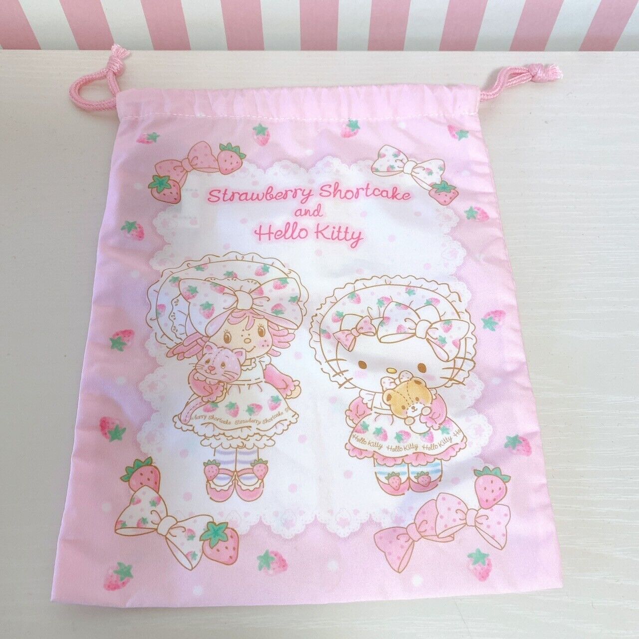 Sanrio Hello Kitty Strawberry Shortcake Collaboration Drawstring Bag Pink Ribbon