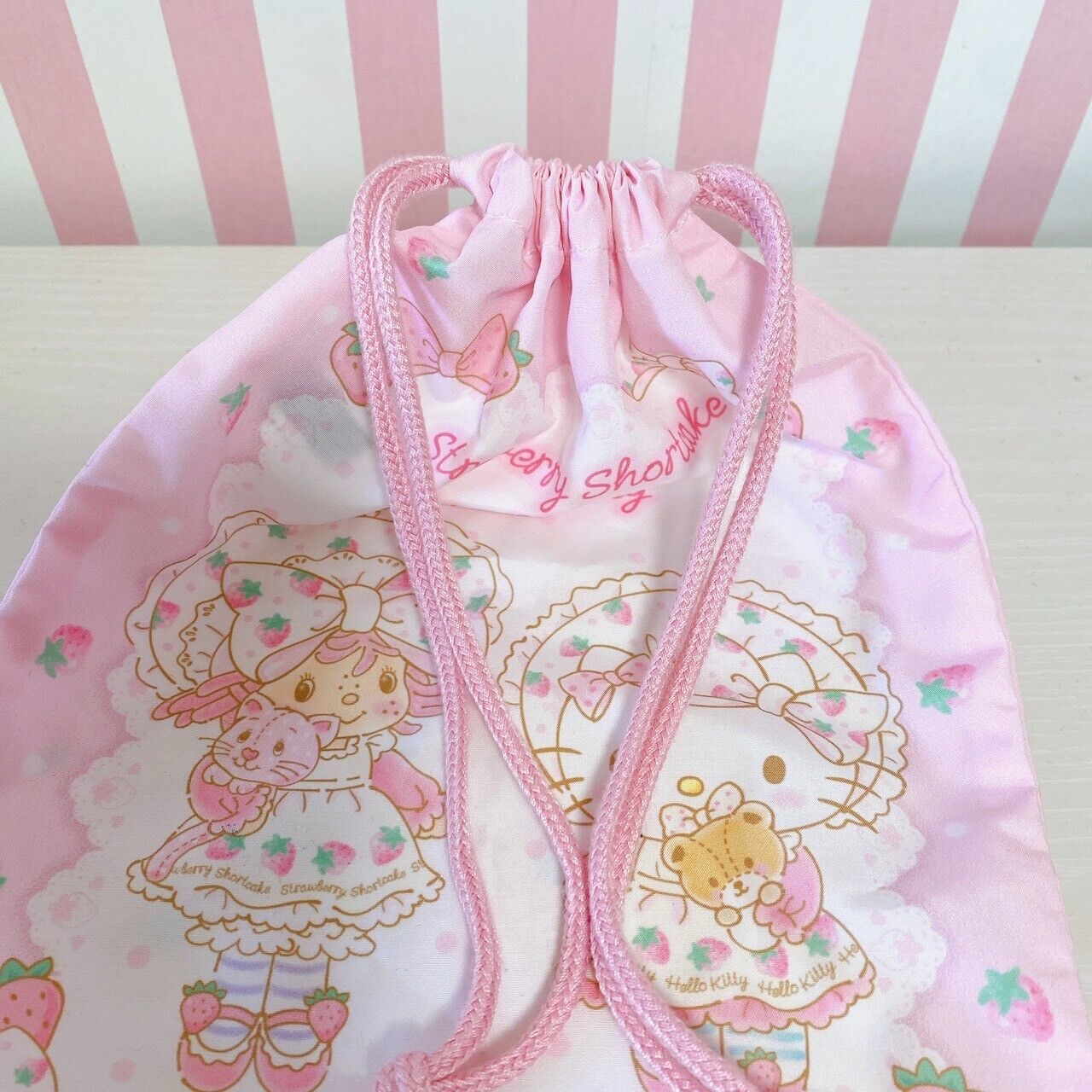 Sanrio Hello Kitty Strawberry Shortcake Collaboration Drawstring Bag Pink Ribbon