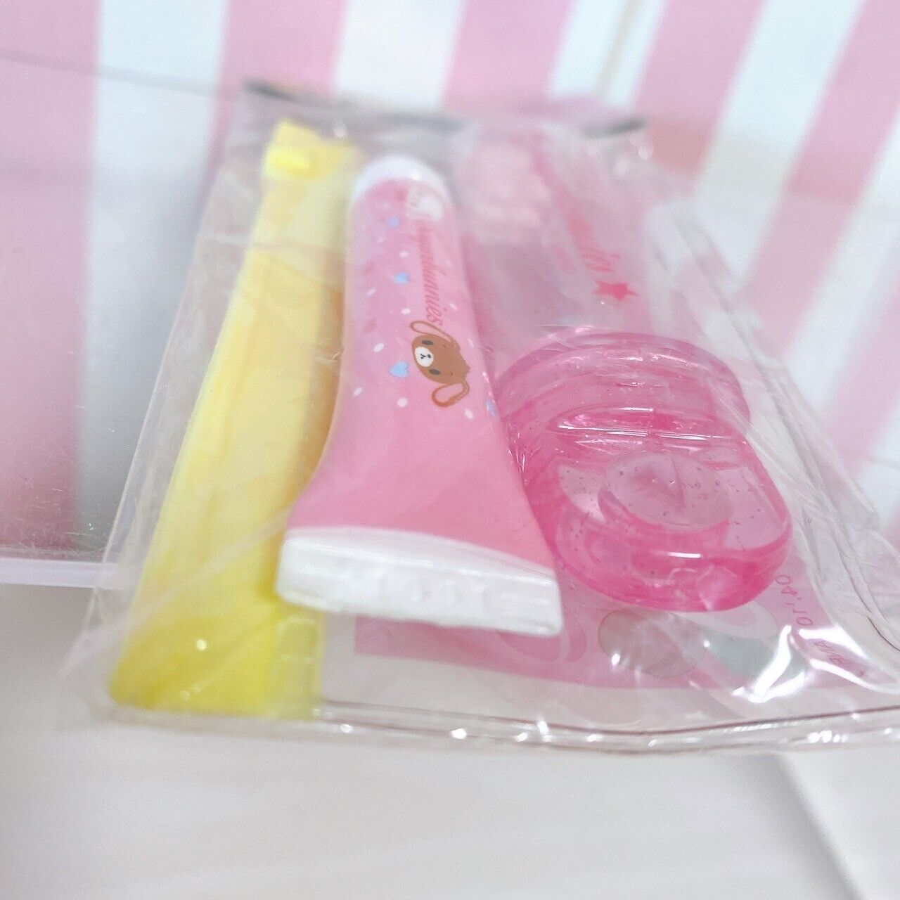 Sanrio Sugar Bunnies Dental Set Toothbrush Pouch Tooth Paste Case Pink Yellow