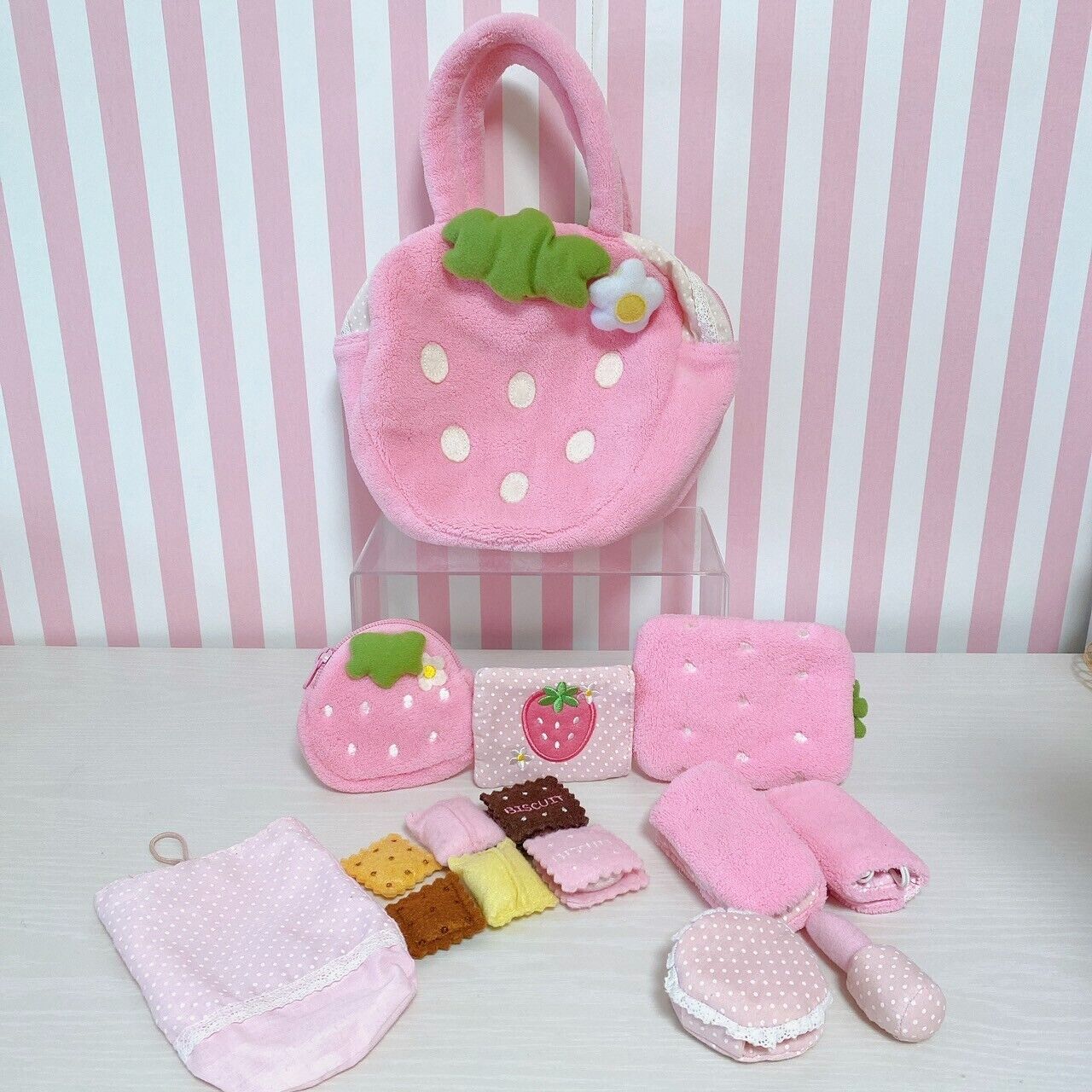 Mother Garden Cutie Strawberry Small Items Outing Set Pink Bag Case Snack Money