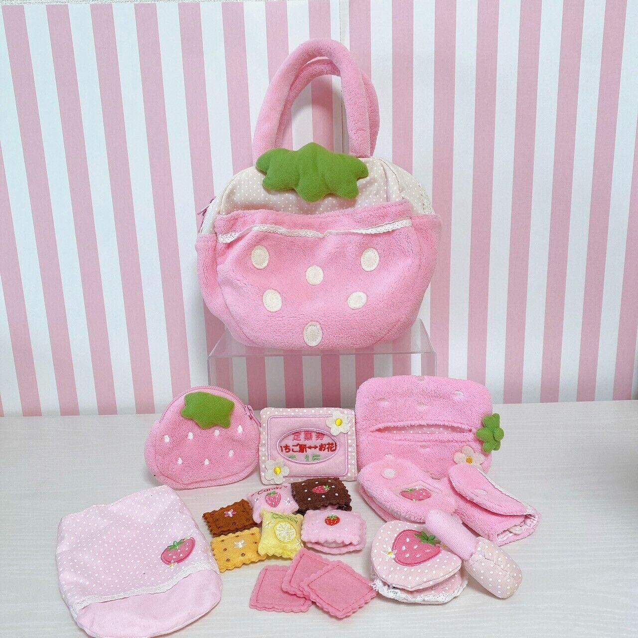 Mother Garden Cutie Strawberry Small Items Outing Set Pink Bag Case Snack Money