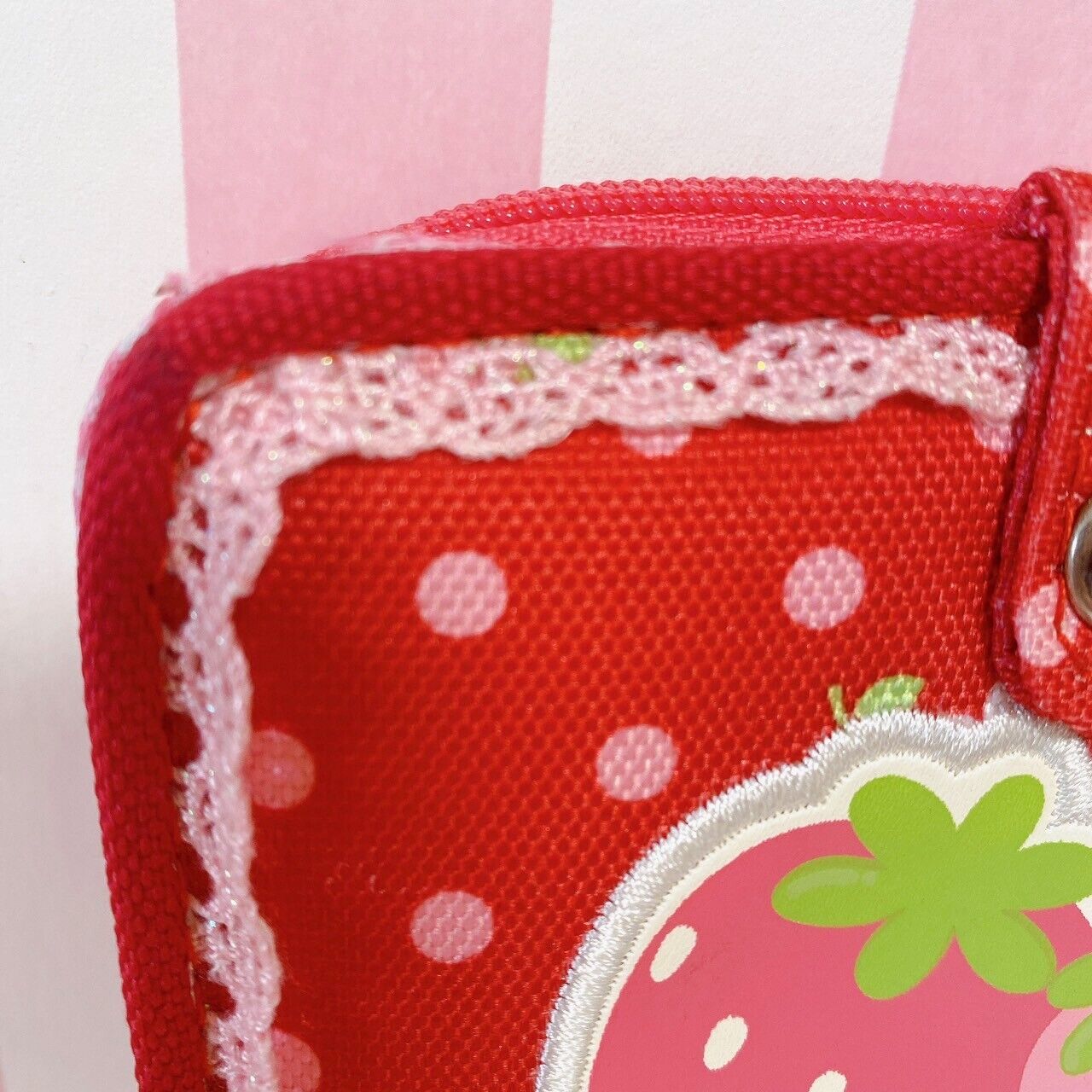 Mother Garden Wallet Purse Coin Case Red Strawberry Lace Frill Dot Ribbon Rare