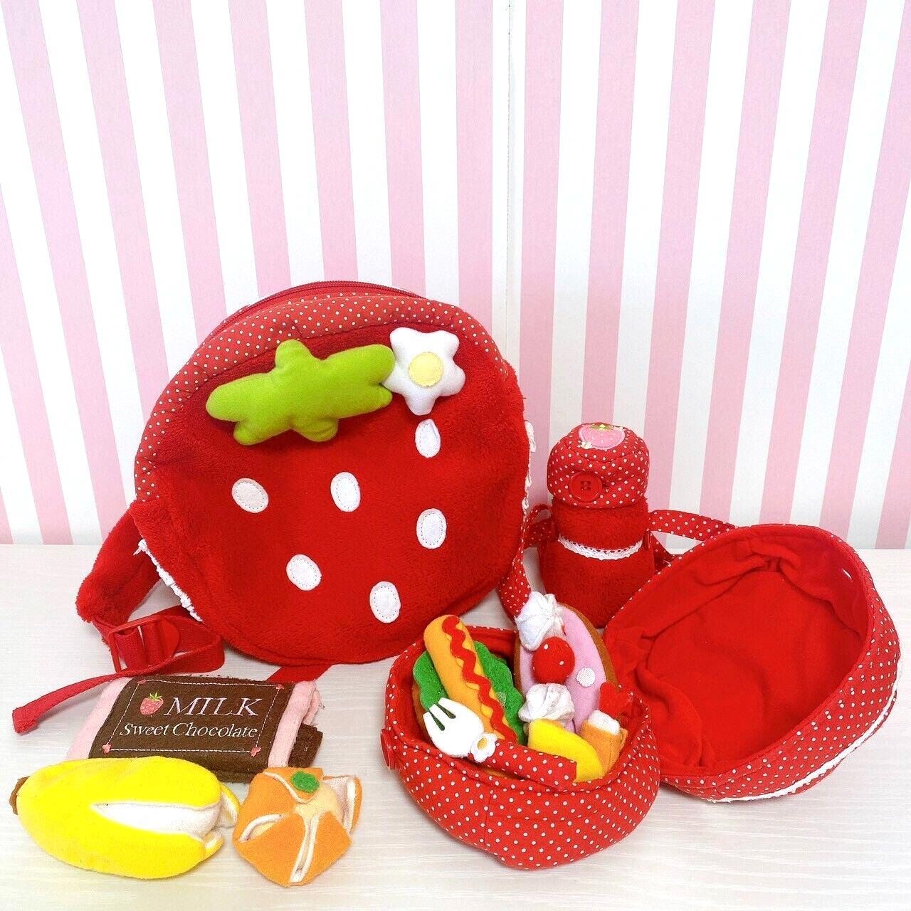 Mother Garden Play House Set Red Strawberry Rucksack Water bottle Lunch box Rare