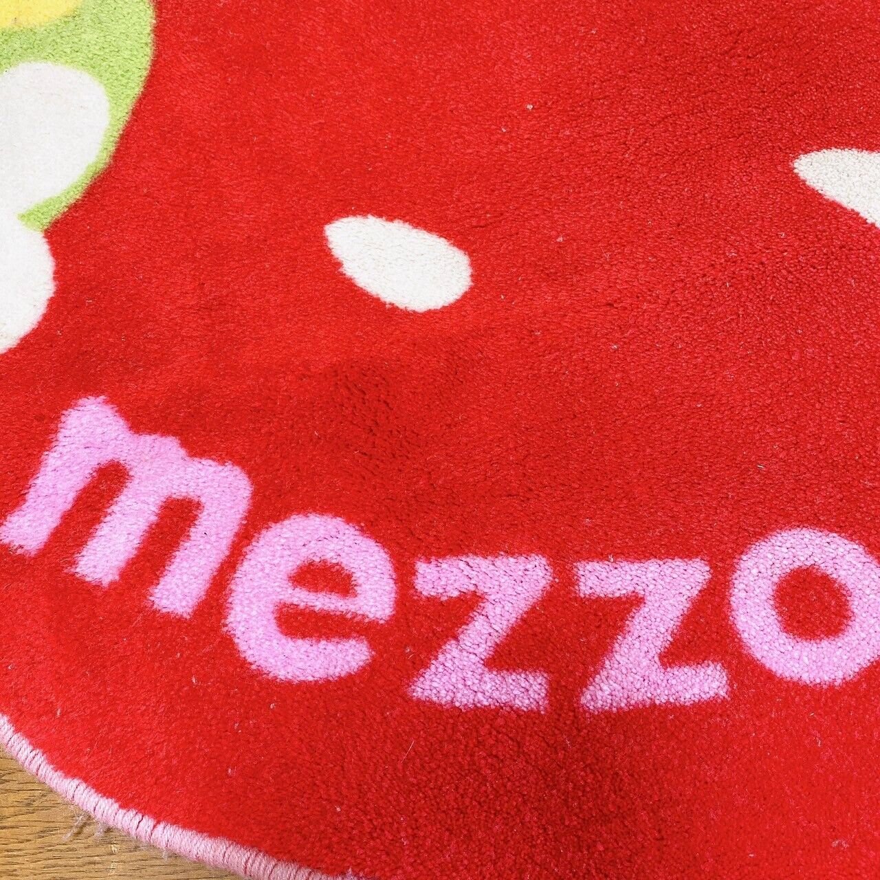 Mezzo Piano Room Mat Pet Rug With Anti-Slip Strawberry Red Fluffy Flower Kawaii