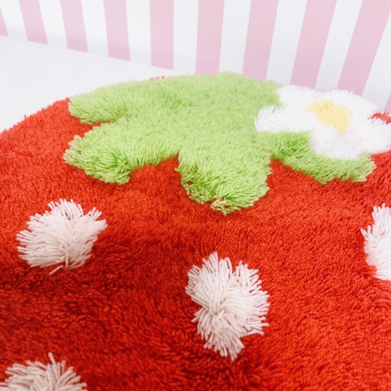 Mother Garden Rug Mini Mat Strawberry Red Flower White Green Kawaii Cute Rare