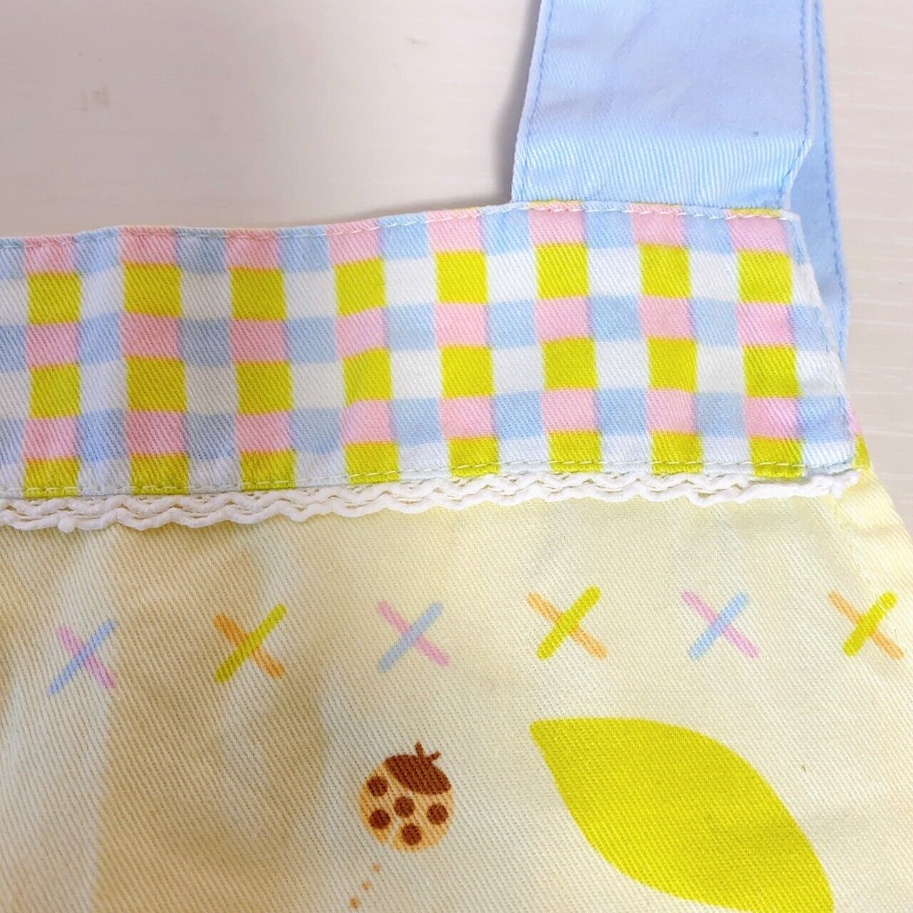 Sanrio Masyumaro Fluffy Fuwa Nyanko Marshmallow Kids Apron Cherry Yellow Plaid