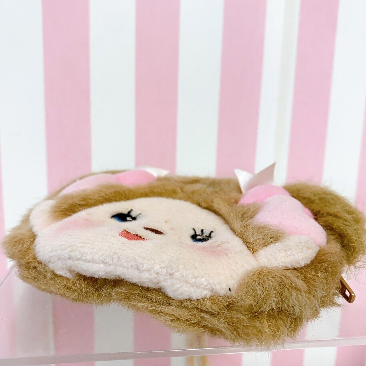 Monchhich Coin Case Purse Pochette Monkey Fluffy Heart Brown Kawaii Character