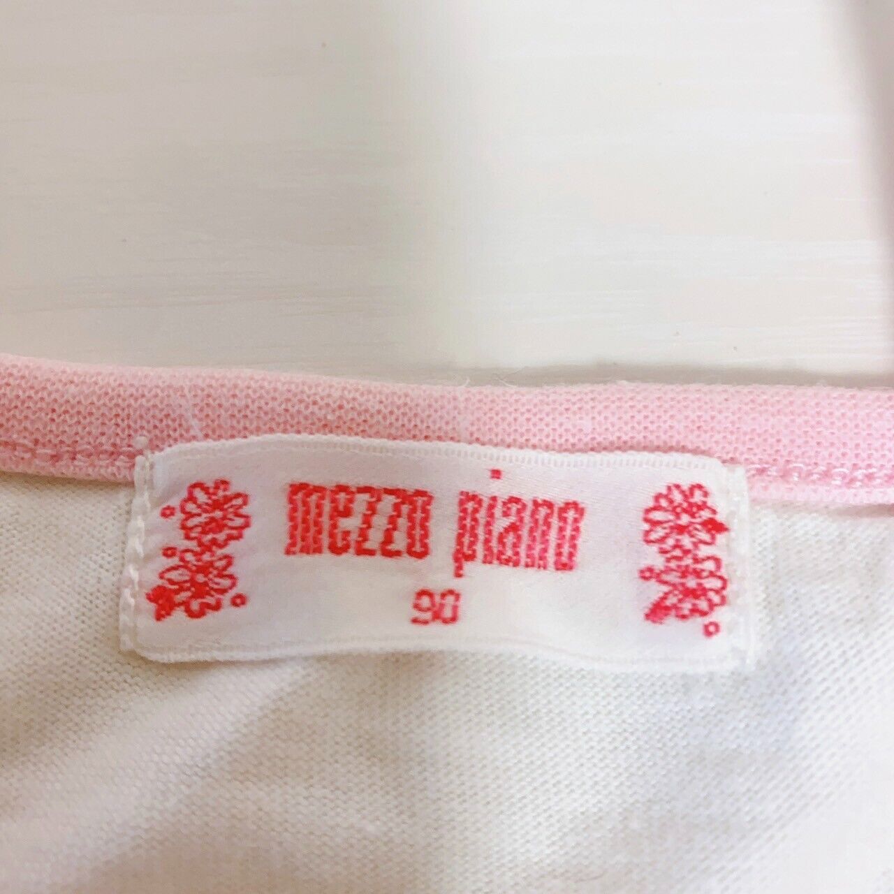 Mezzo Piano Tank Top 90cm Tops White Camisole Strawberry Pink White Frill Heart