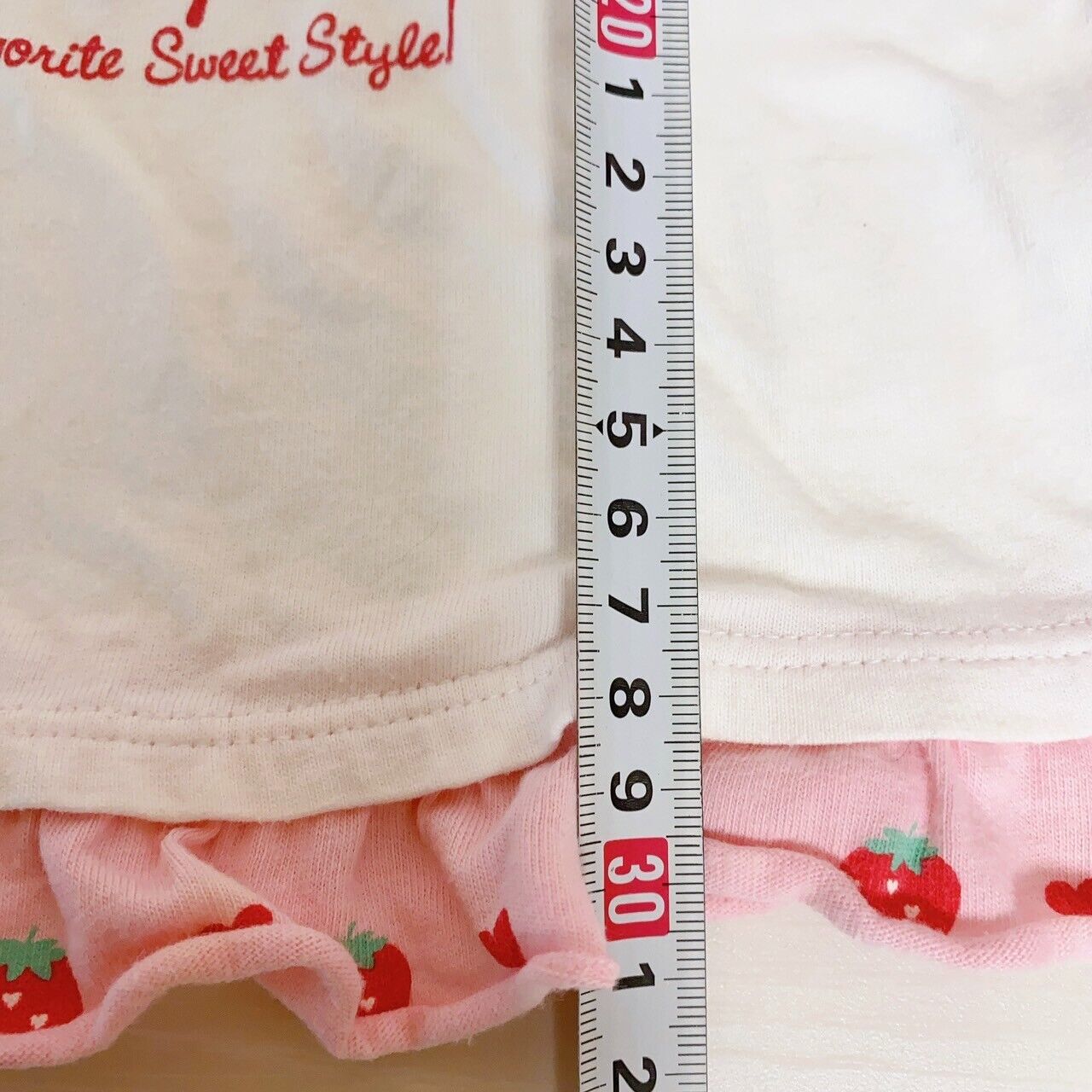 Mezzo Piano Tank Top 90cm Tops White Camisole Strawberry Pink White Frill Heart