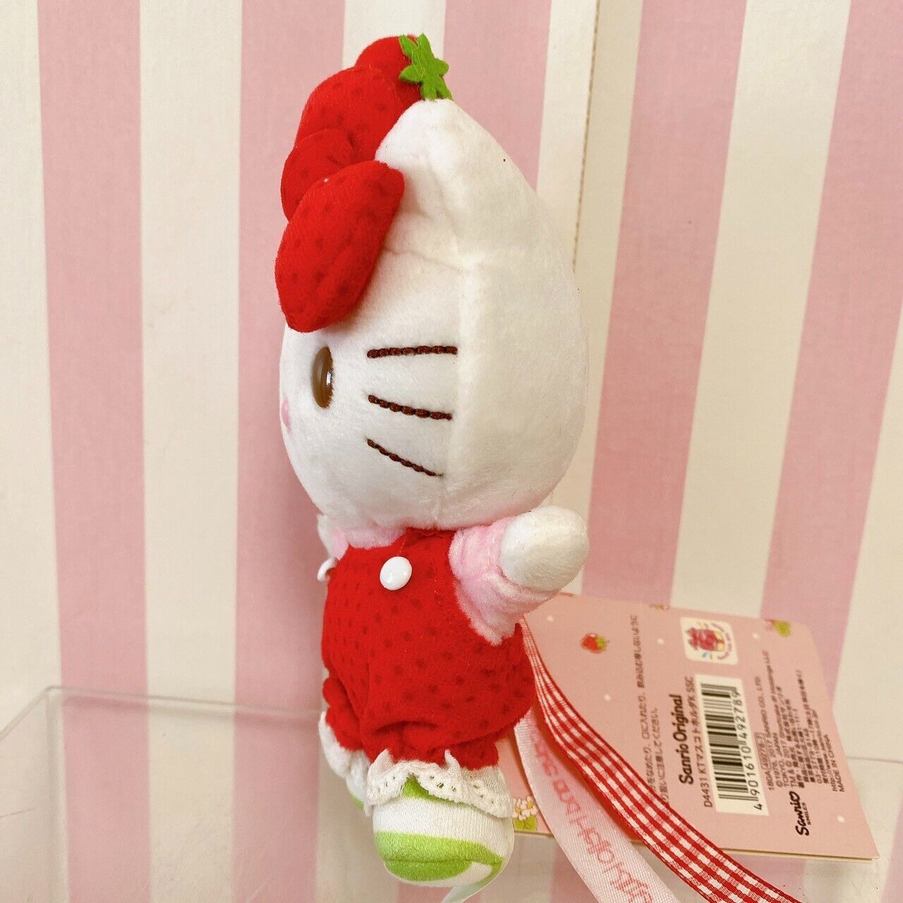 Sanrio Hello Kitty Strawberry Short Cake Collaboration Mascot Plush Ribbon Red