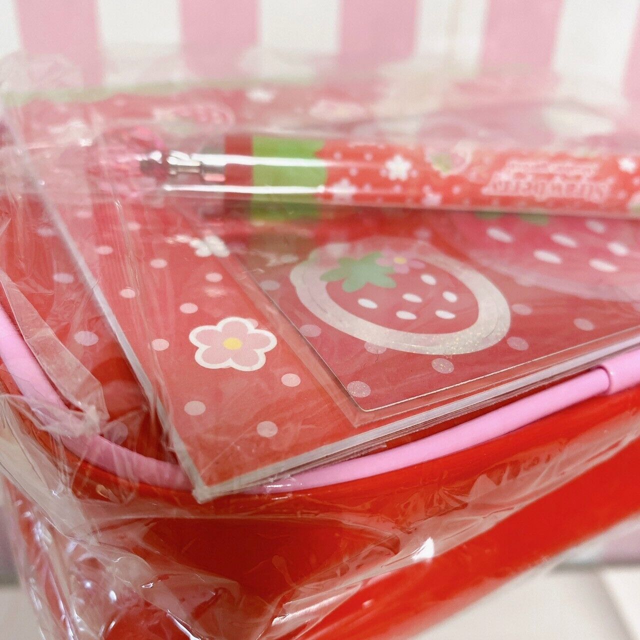 Mother Garden Pouch Stationery Set Pen Sticker Strawberry Ribbon Red Flower Rare