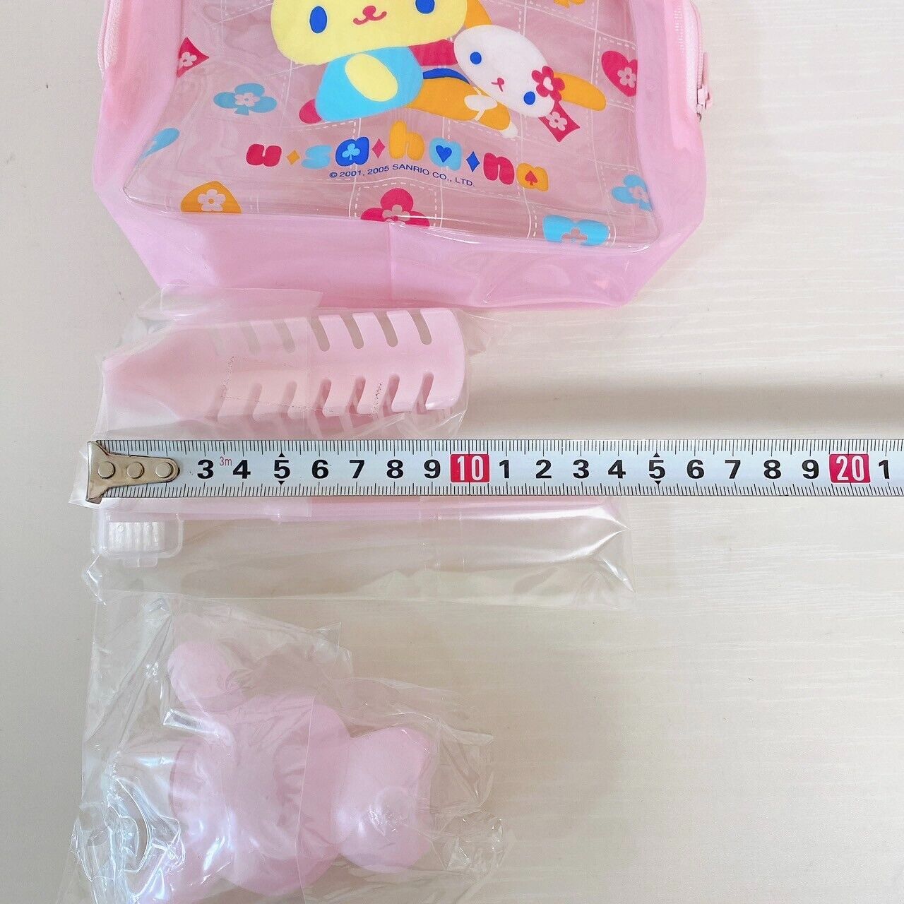 Sanrio Usahana Travel Pouch Set Towel Toothbrush Bottle Comb Rabbit Pink Heart