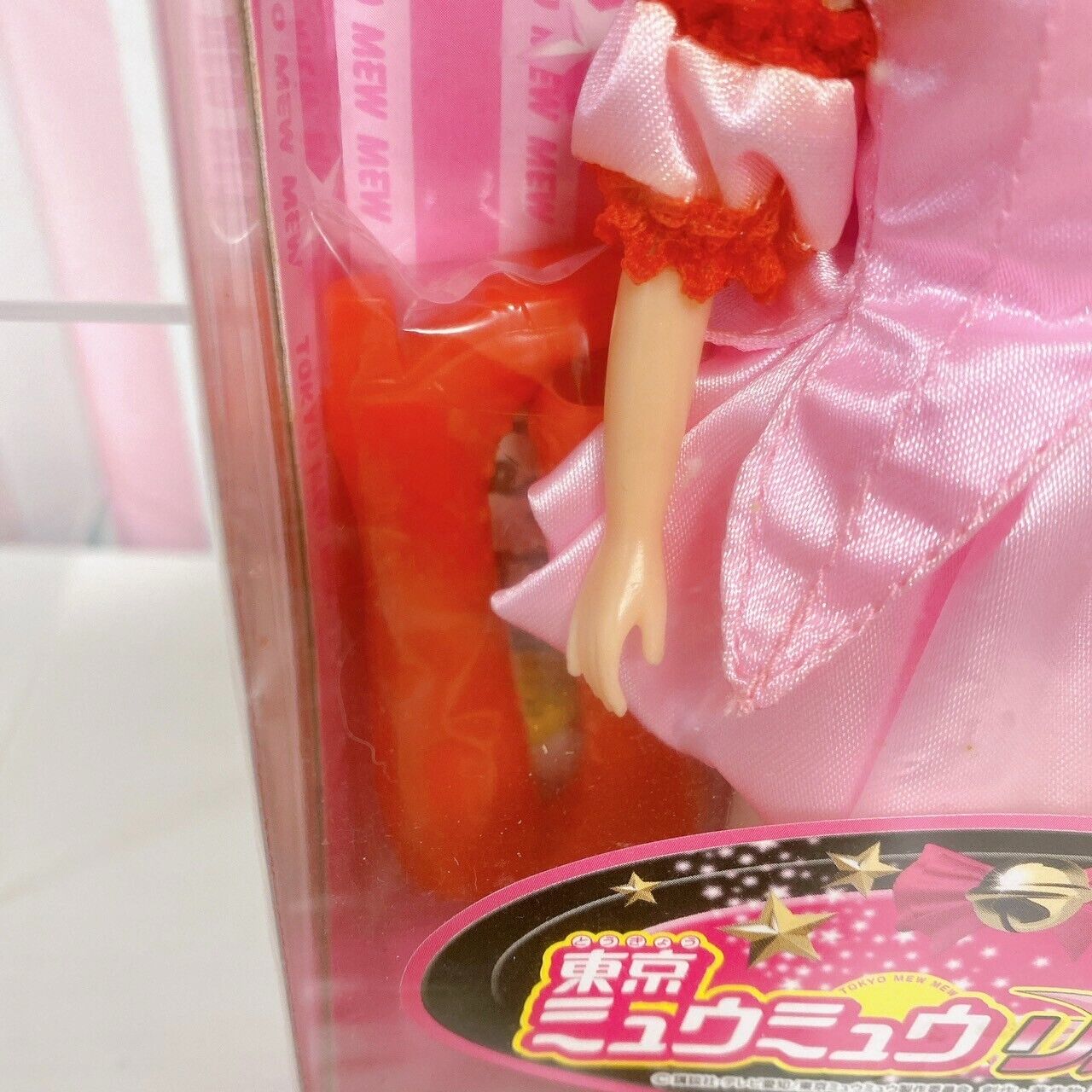 TAKARA Licca-chan Doll Tokyo Mew Mew Collaboration Pink Red Ichigo Momomiya Rare