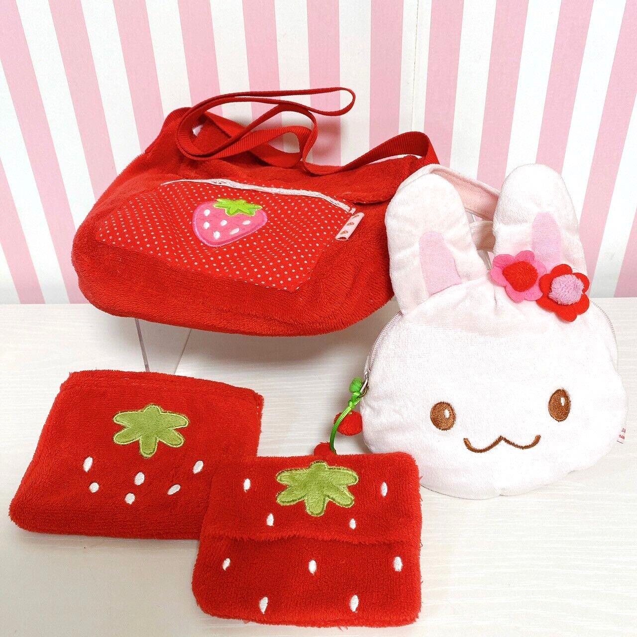 Mother Garden Usamomo Pochette Pouch Tissue Case Mini Bag Set 4 Strawberry Rare