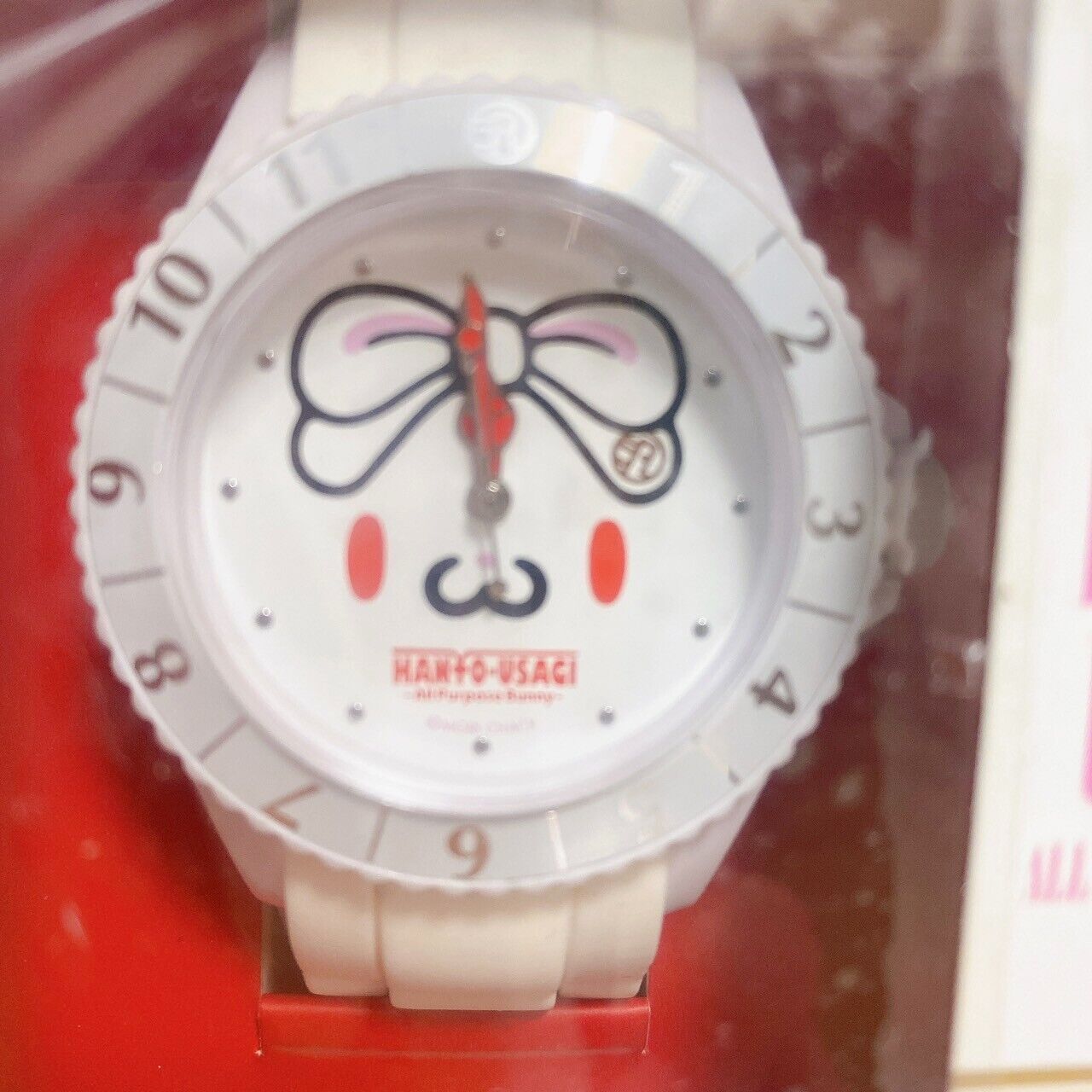 Taito Hanyou Usagi All Purpose Rabbit Watch White Rubber Gloomy Face Ribbon Rare