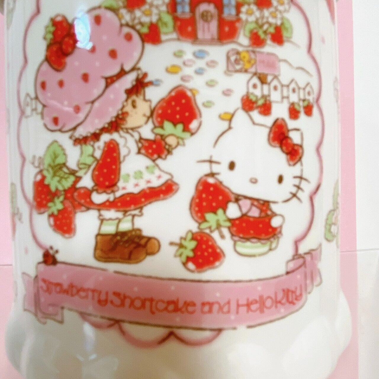 Sanrio Hello Kitty Strawberry Shortcake Pottery Cotton Case Accessory Box White