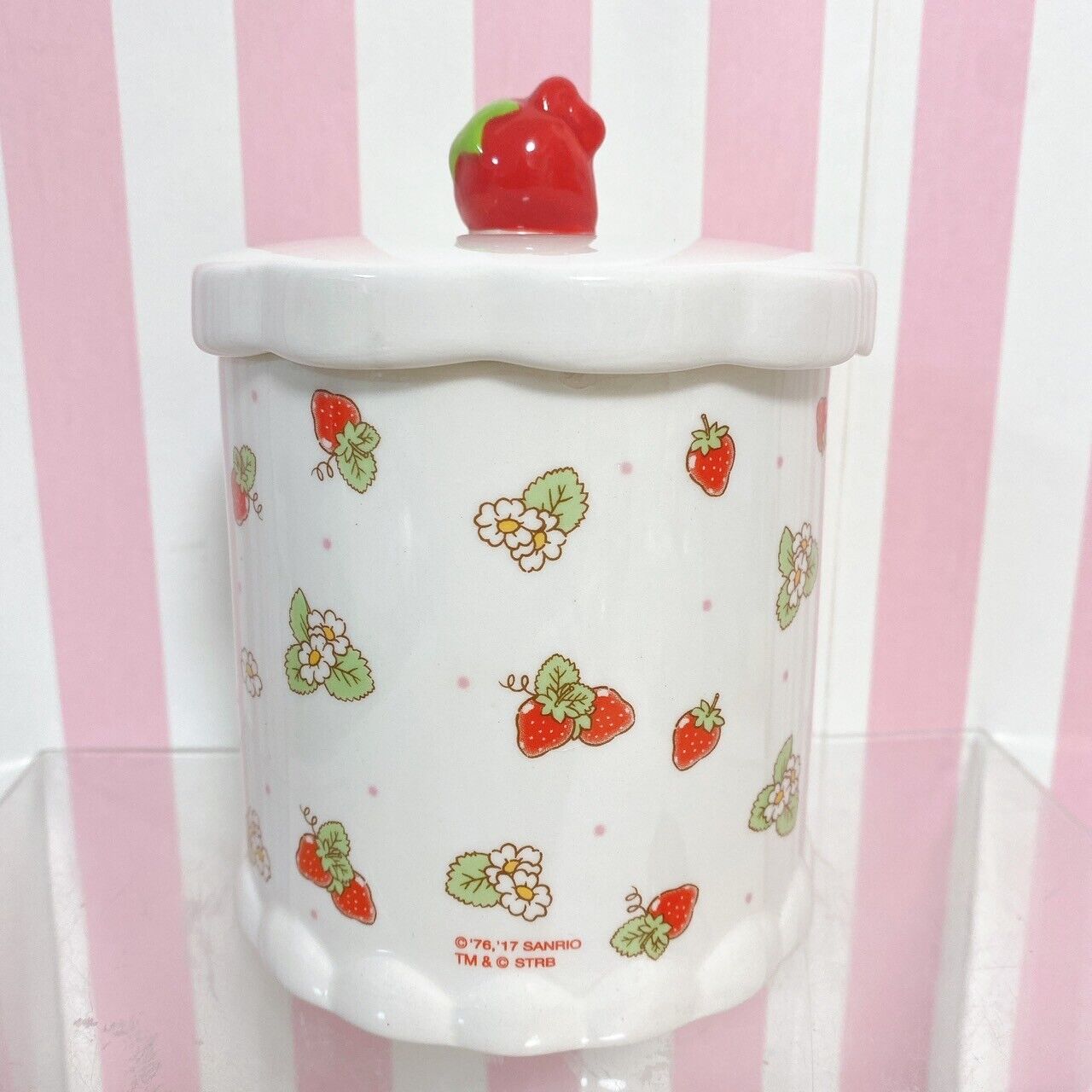 Sanrio Hello Kitty Strawberry Shortcake Pottery Cotton Case Accessory Box White