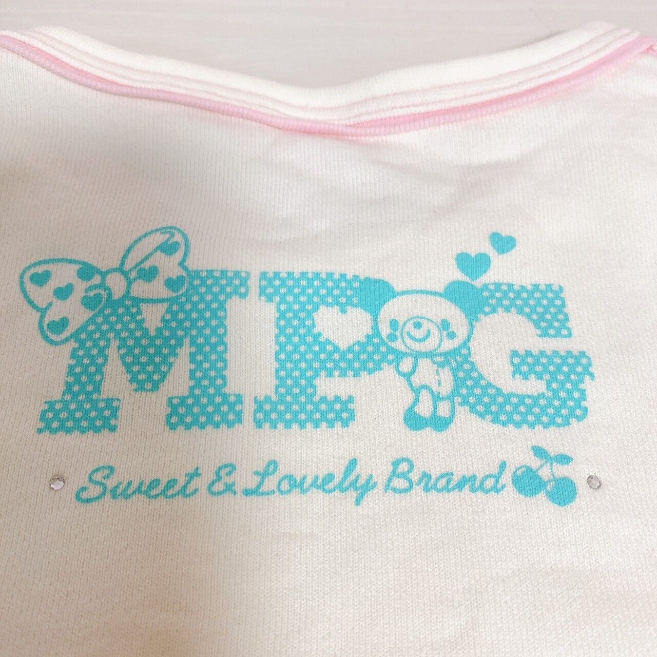 Mezzo Piano Sweatshirt Clothes 150cm White Berrie-chan Candy Rabbit M Cherry