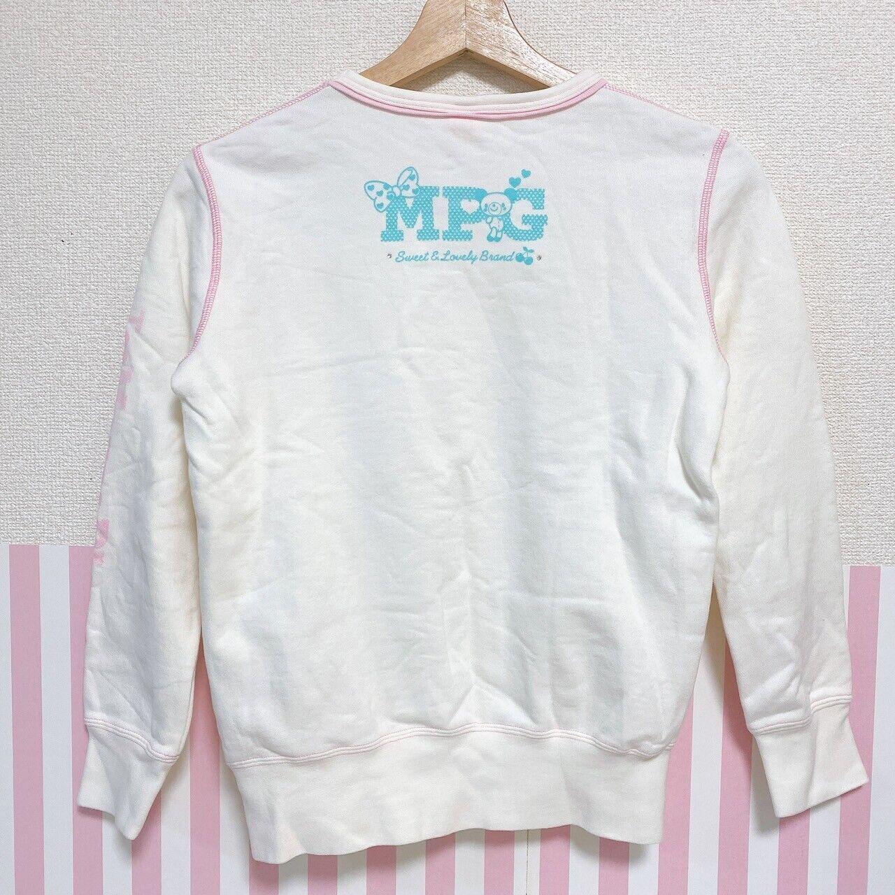 Mezzo Piano Sweatshirt Clothes 150cm White Berrie-chan Candy Rabbit M Cherry