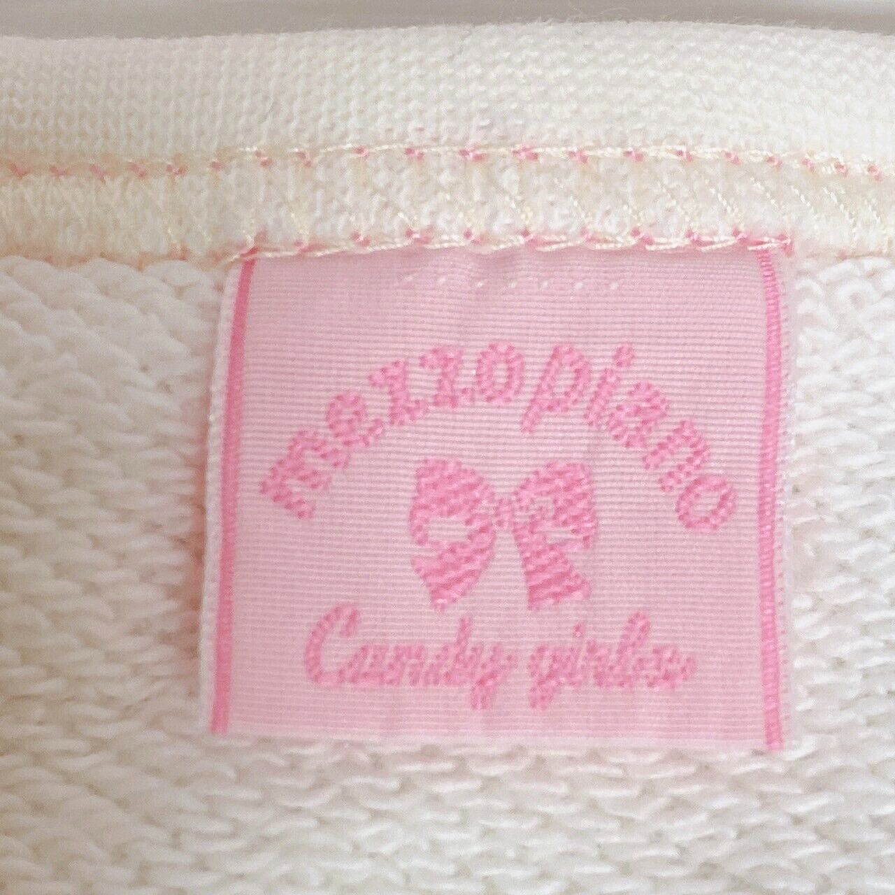 Mezzo Piano Sweatshirt Clothes 150cm White Berrie-chan Candy Rabbit M Cherry