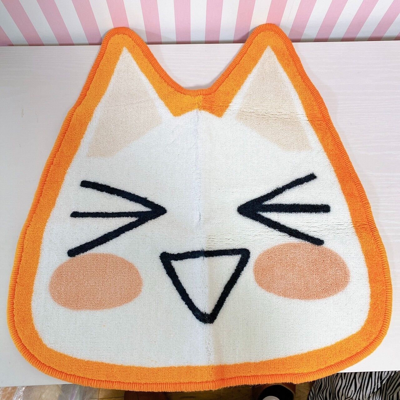 Dokodemo Issho Issyo Toro Inoue Multi Mat Rug Room White Orange Cat Face Die Cut