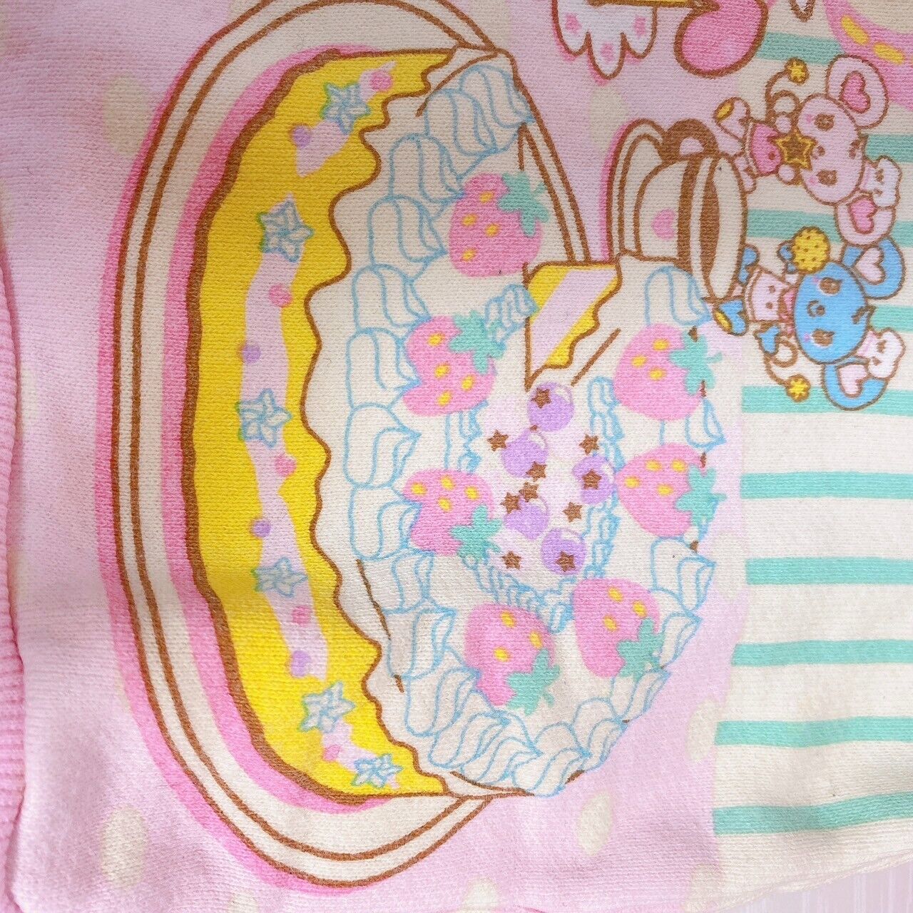 Mezzo Piano Tops 90cm Sweatshirt Long Sleeve Pink Cake Berrie-chan Delicious