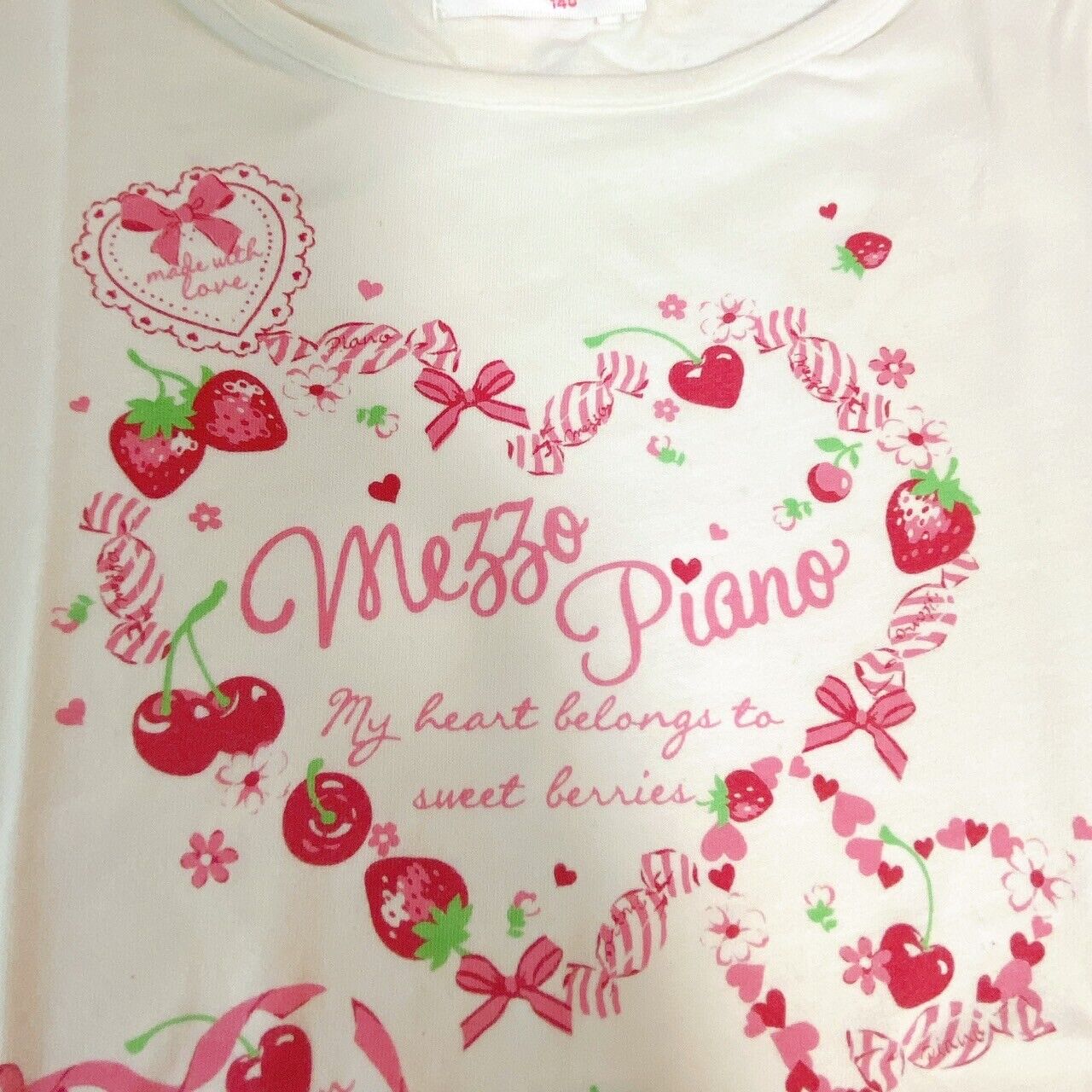 Mezzo Piano T-shirt Tops White 140cm Short Sleeve Heart Strawberry Cherry Ribbon