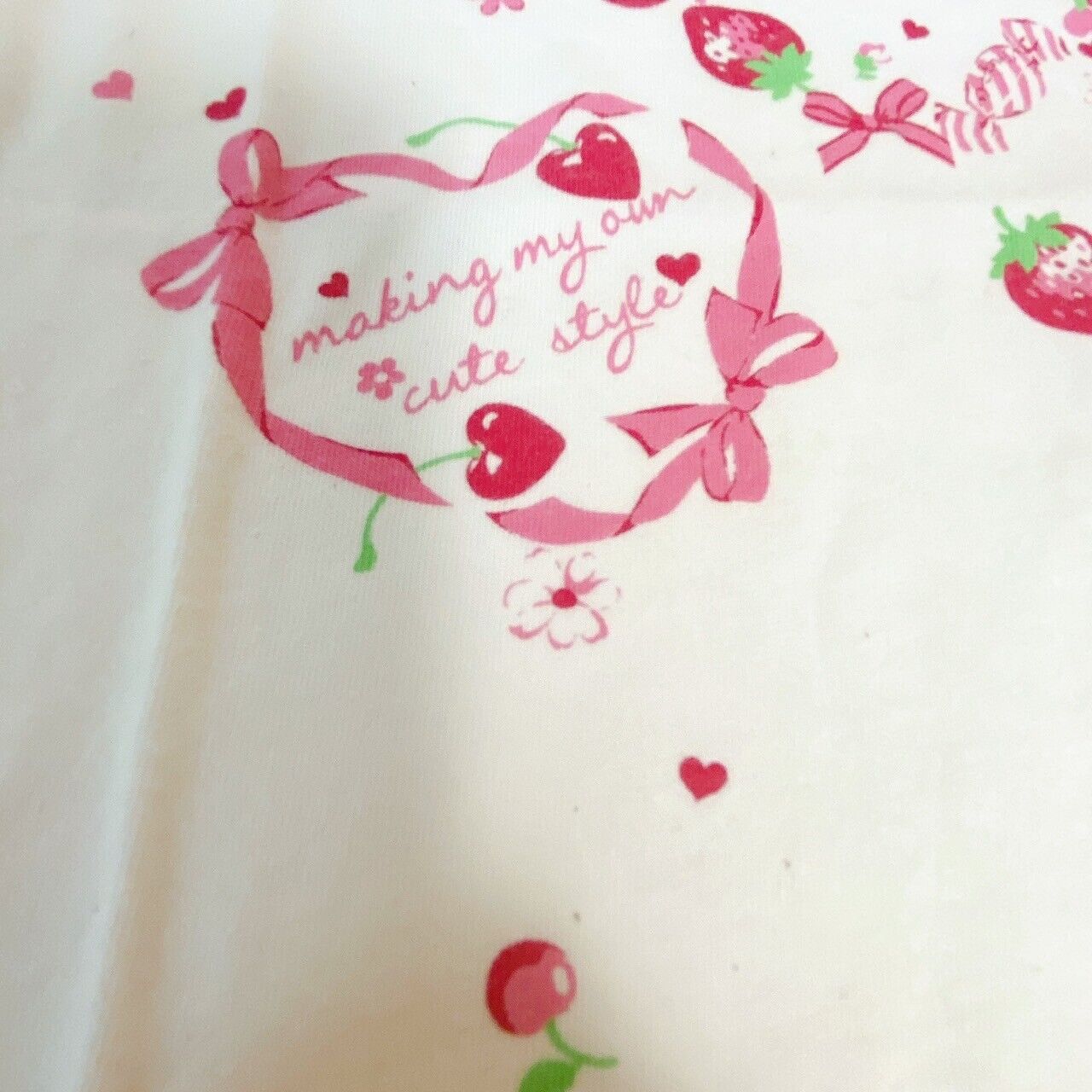 Mezzo Piano T-shirt Tops White 140cm Short Sleeve Heart Strawberry Cherry Ribbon