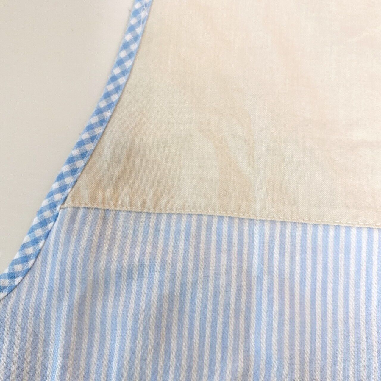 Sanrio Sugarbunnies Bunnies Apron Smock Blue Apple Stripe Plaid Shirousa Kurousa