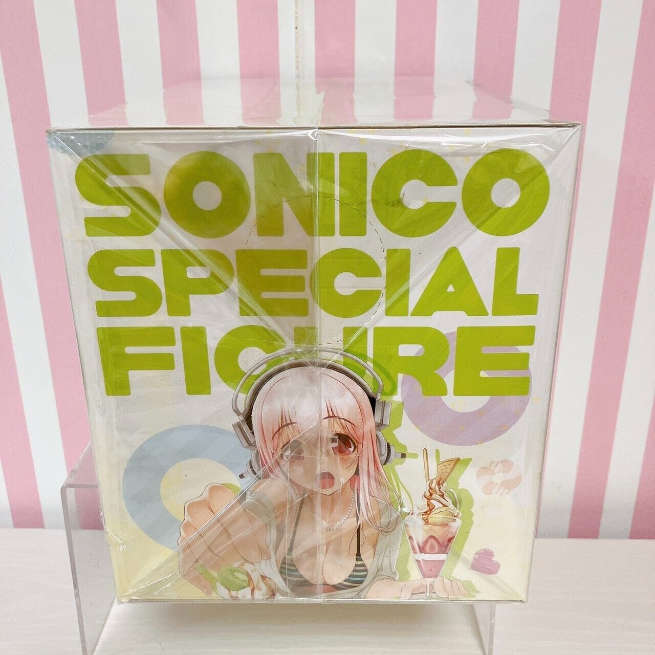 Super Sonico Special Figure Close Lifestyle Coverage Snack Time Pink Girl Anime