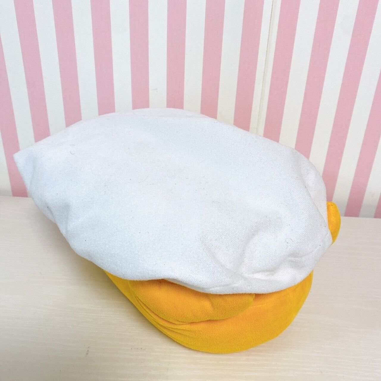 Sanrio Gudetama Tissue Cover Case Plush White Yellow Egg Fluffy Soft Toy Kawaii