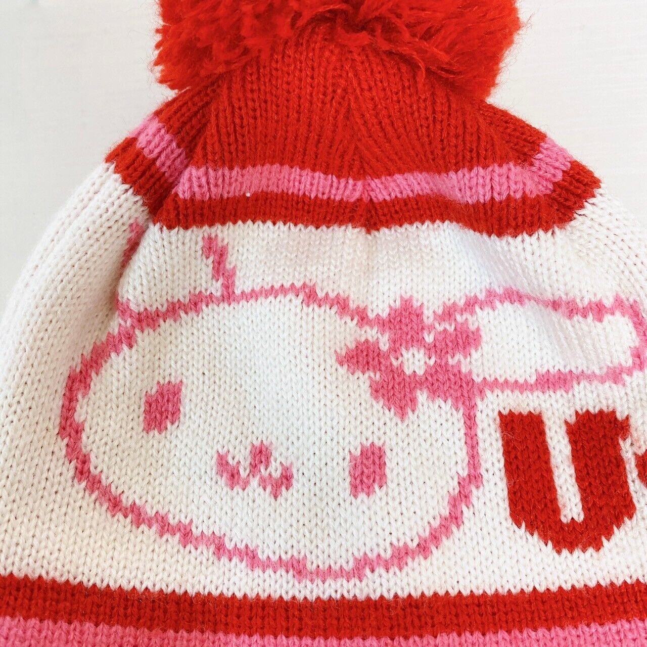 Sanrio Usahana Knit Hat Cap White Red Pink Rabbit Flower Fluffy Winter Kawaii